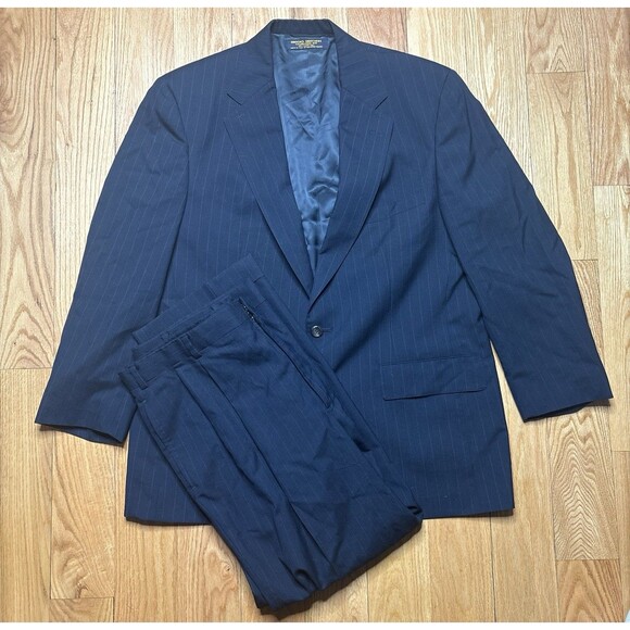 Brooks Brothers Pinstripe Suit Navy Blue Vintage Made In USA 44R Mens 2 Piece
